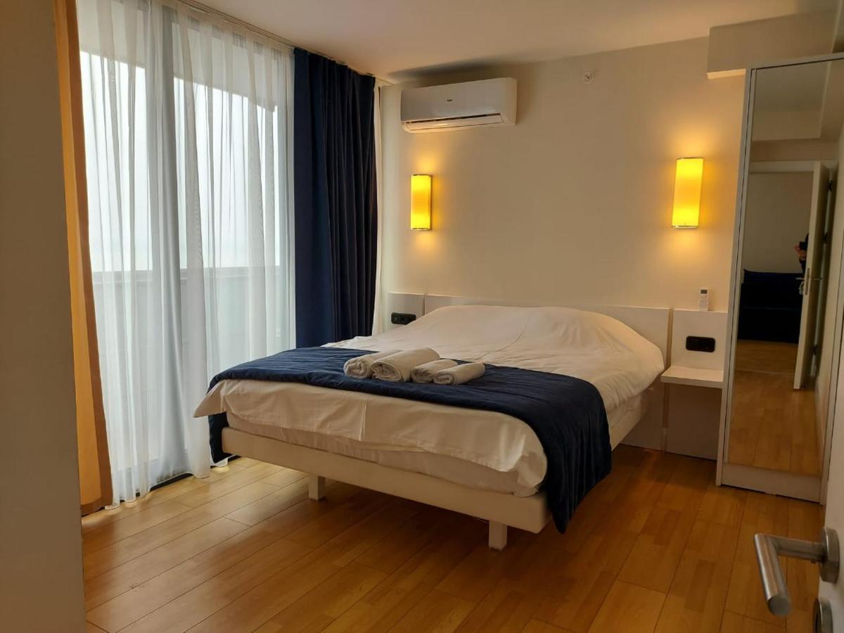 Orbi City Sea View Apartments 巴统 外观 照片