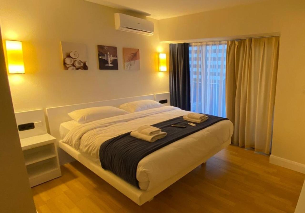 Orbi City Sea View Apartments 巴统 外观 照片